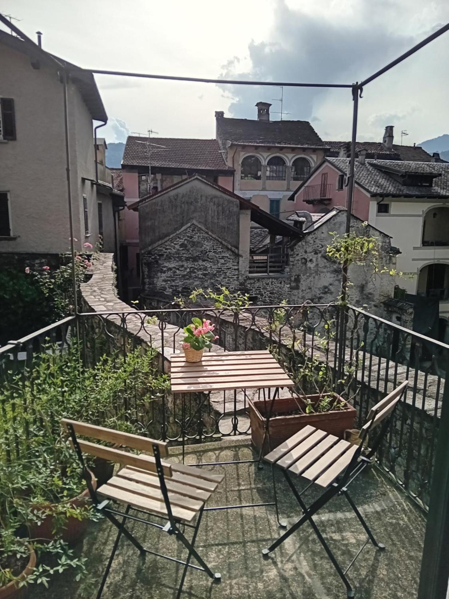 奥尔塔圣朱利奥Casa Longhi公寓 外观 照片